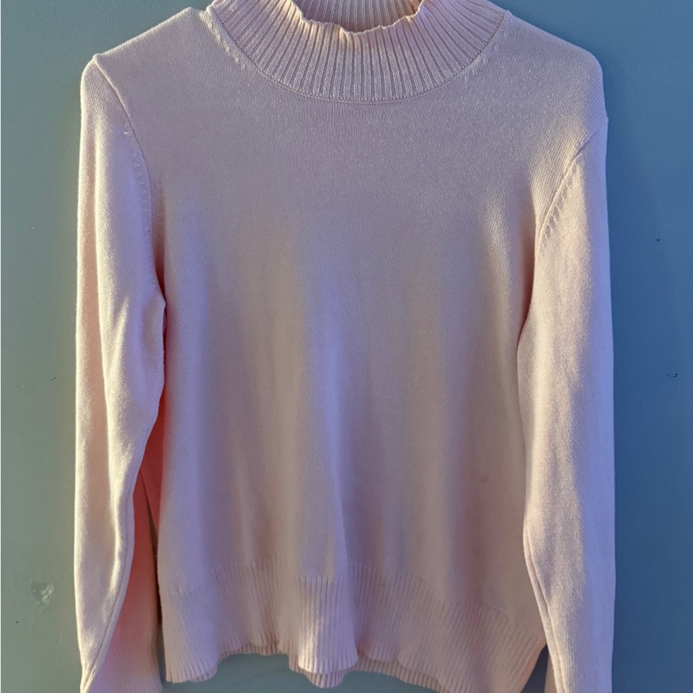 Old Navy Light Pink Women's Turtleneck Sweater